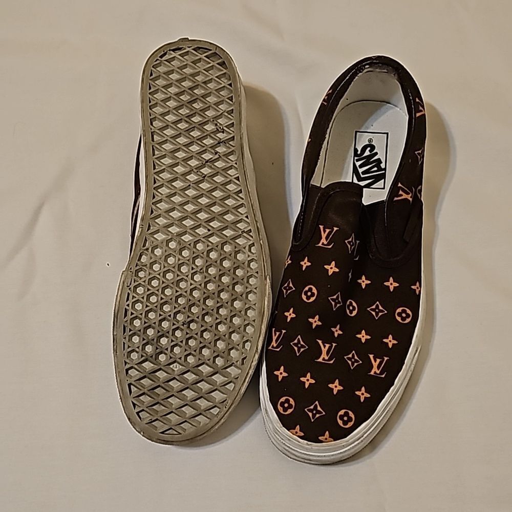 CUSTOM MADE Vans size 9.5 - Picture 2 of 5